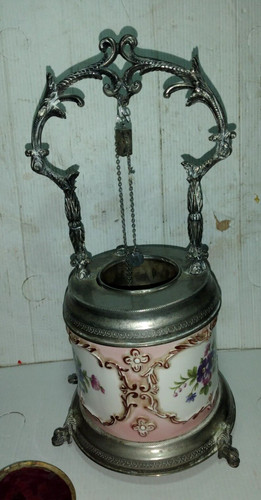 Vecchio pozzo porcellana - pozzo,