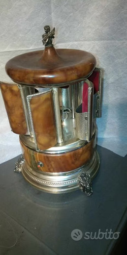 Carillon porta sigaretta